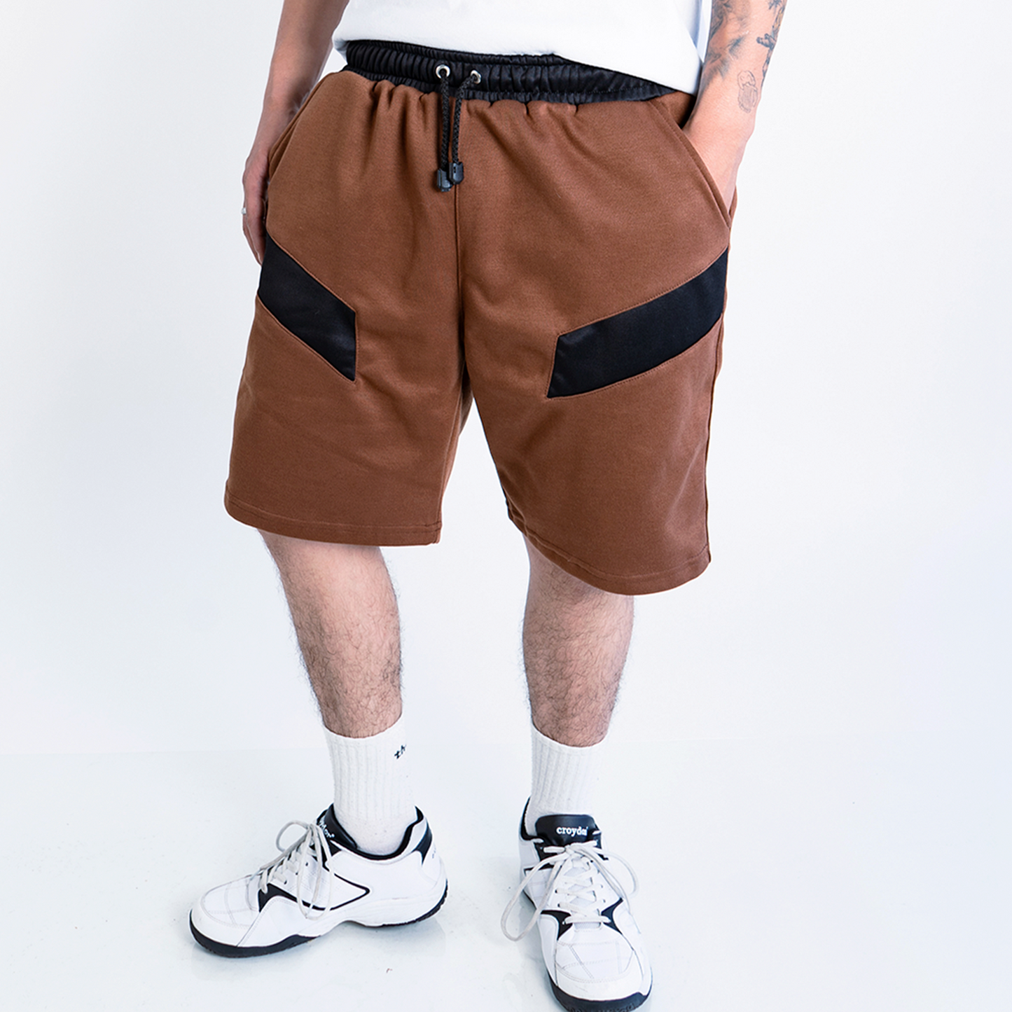 Pantaloneta franja diagonal